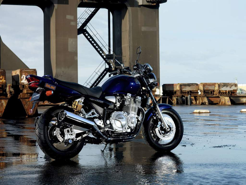 Yamaha XJR1300