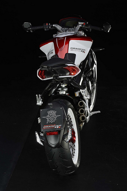 MV Agusta Brutale 800 Dragster RR 2015.