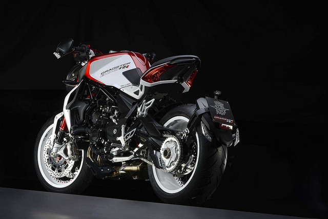 MV Agusta Brutale 800 Dragster RR 2015.