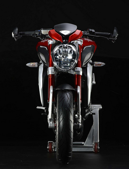 MV Agusta Brutale 800 Dragster RR 2015.