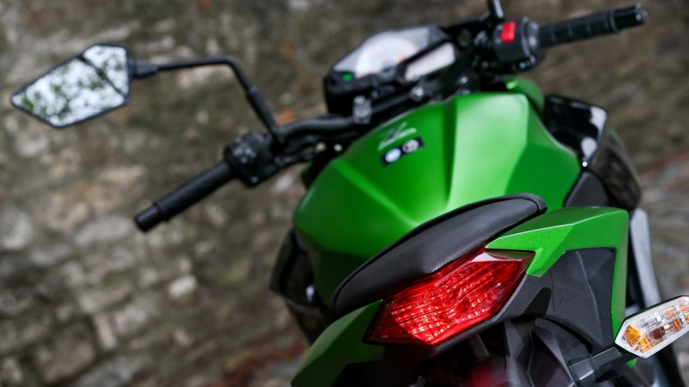 Kawasaki Z300