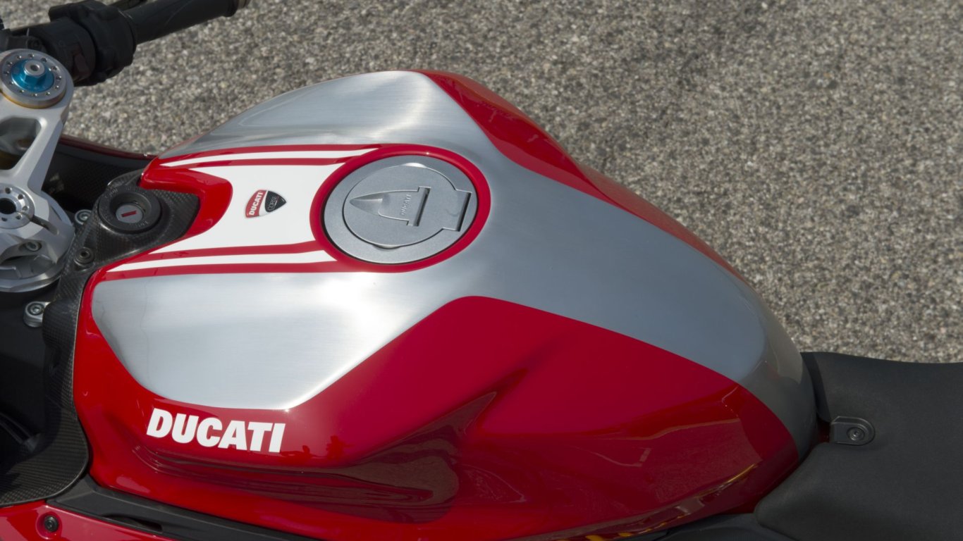 Ducati Panigale R