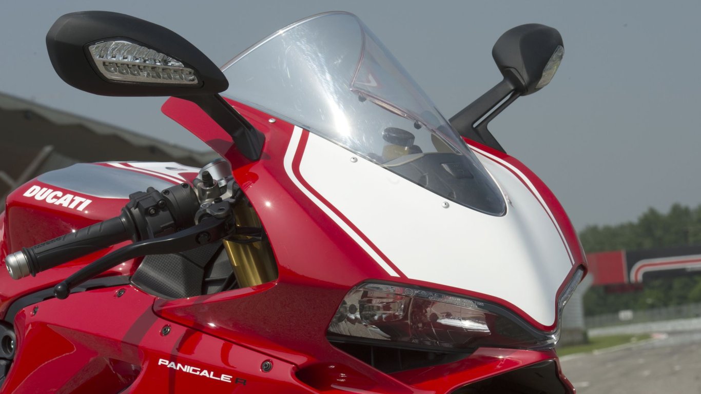 Ducati Panigale R