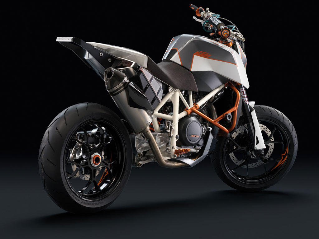 KTM 690 stunt concept