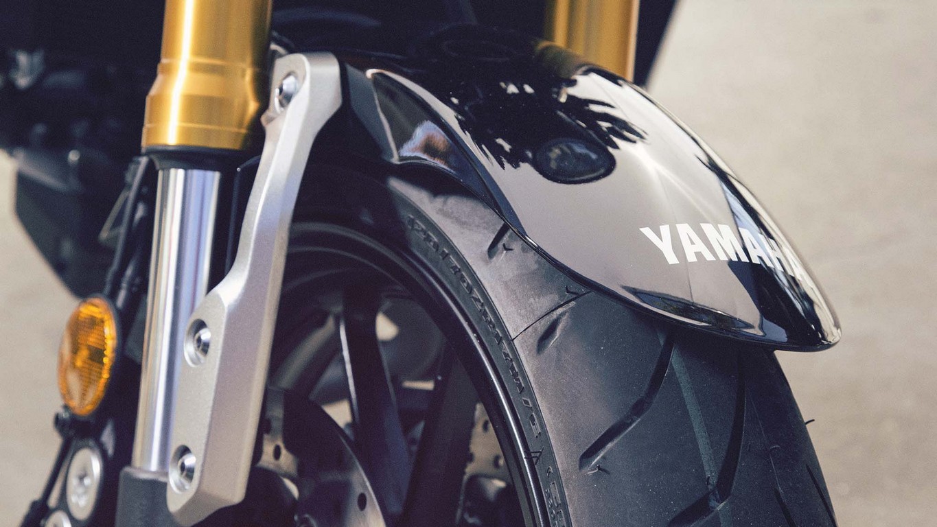 Yamaha XSR900