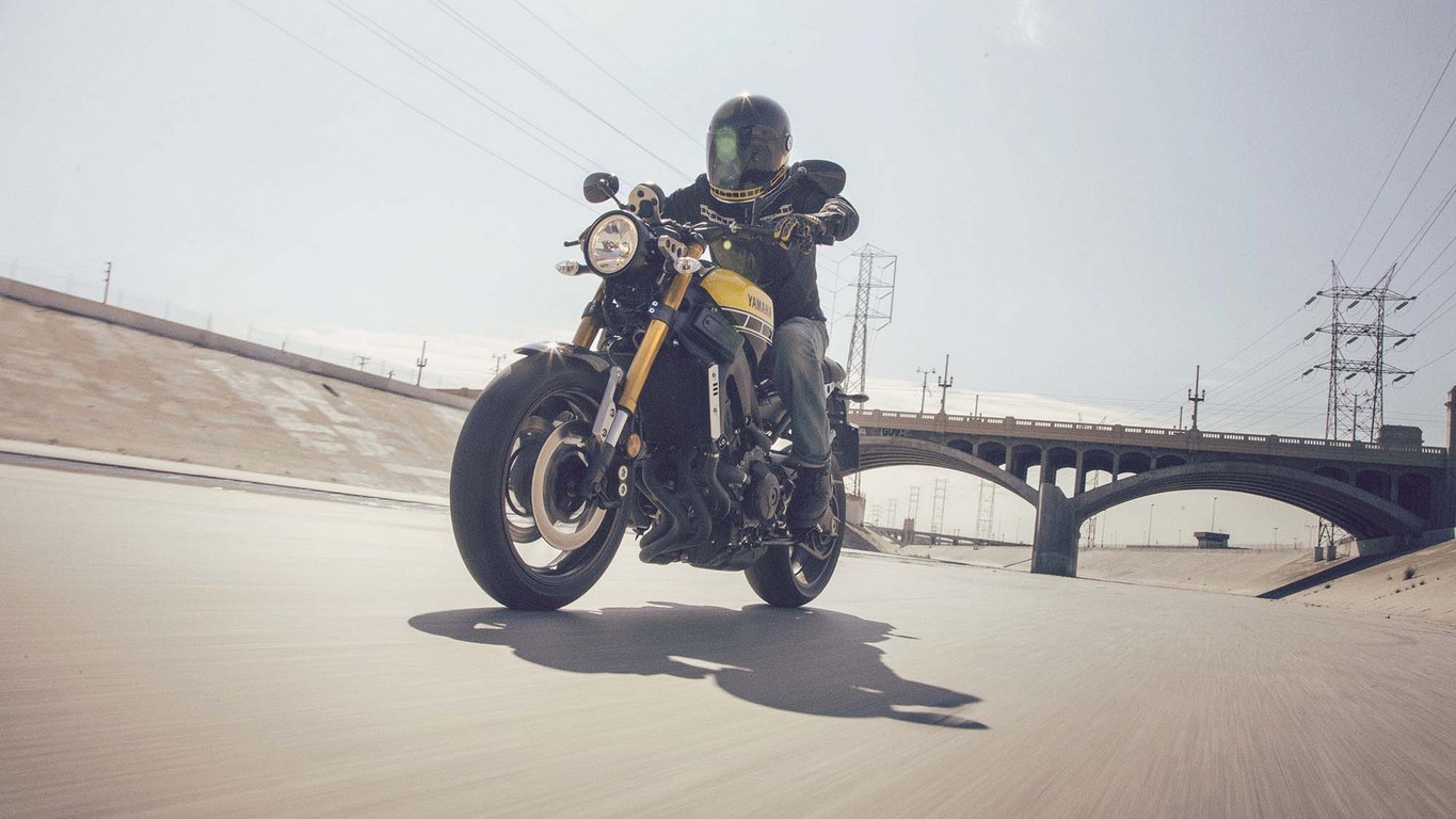 Yamaha XSR900