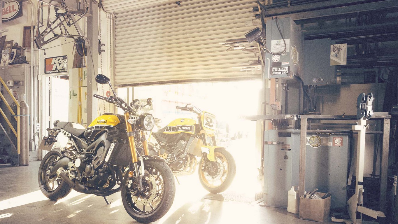 Yamaha XSR900