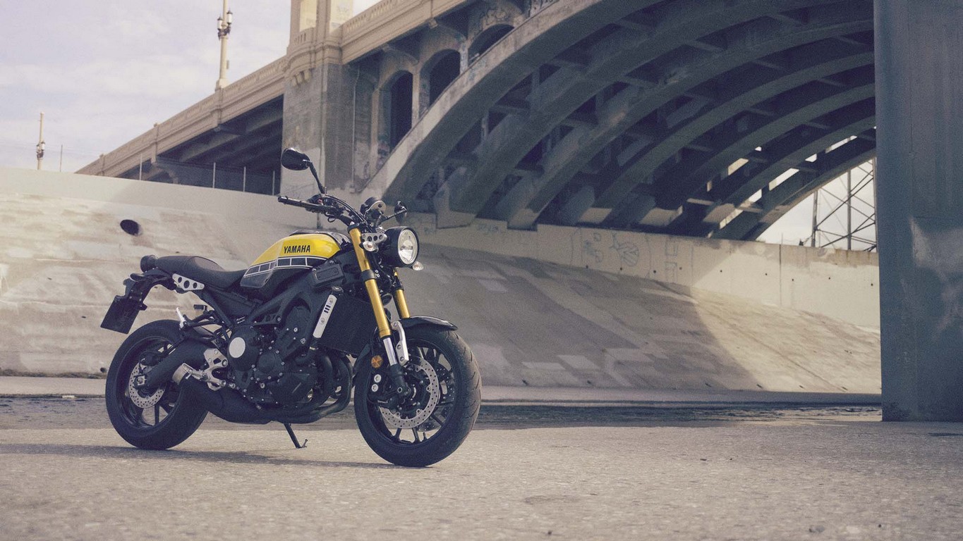 Yamaha XSR900