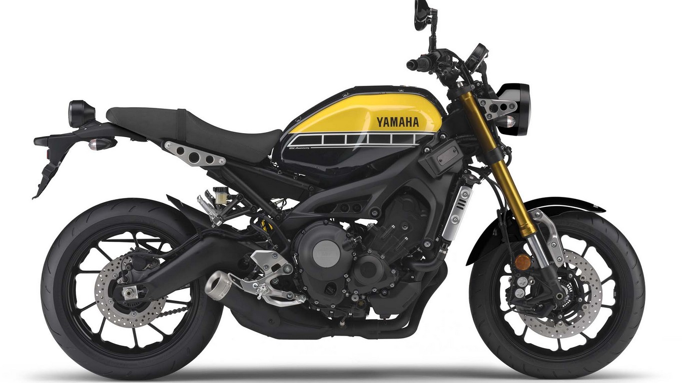 Yamaha XSR900