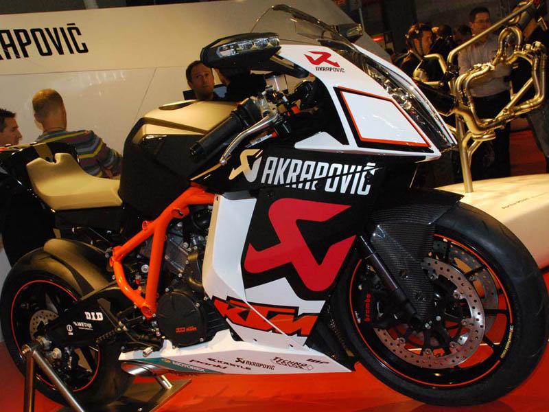 Akrapovic