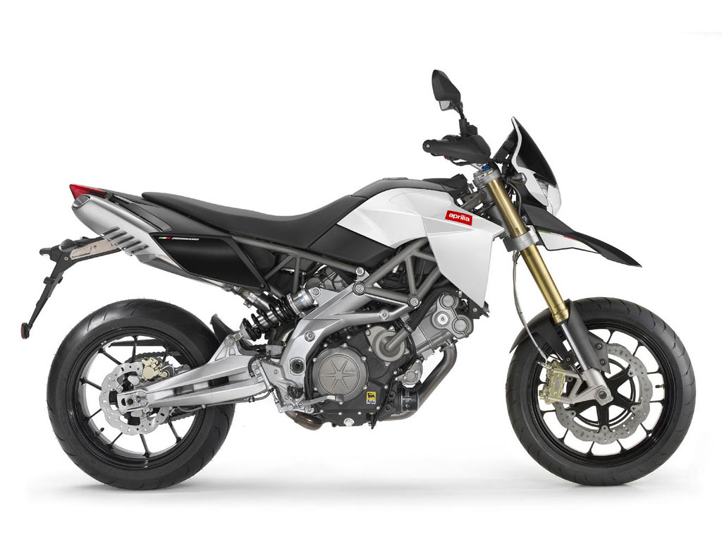 Aprilia Dorsoduro 750