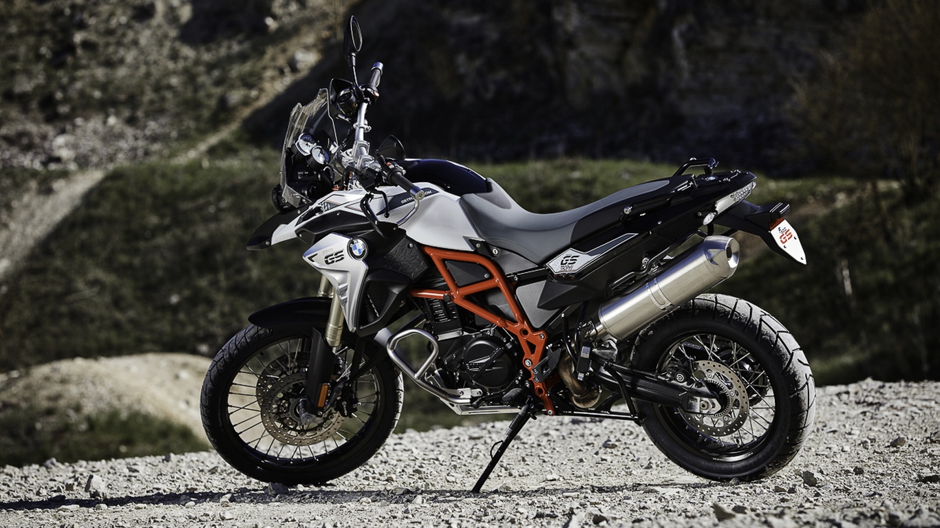 BMW F800 GS + F800 GS Adventure