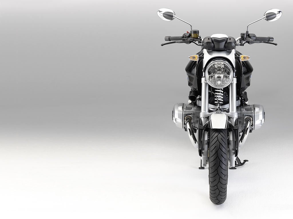 BMW R1200R 2011