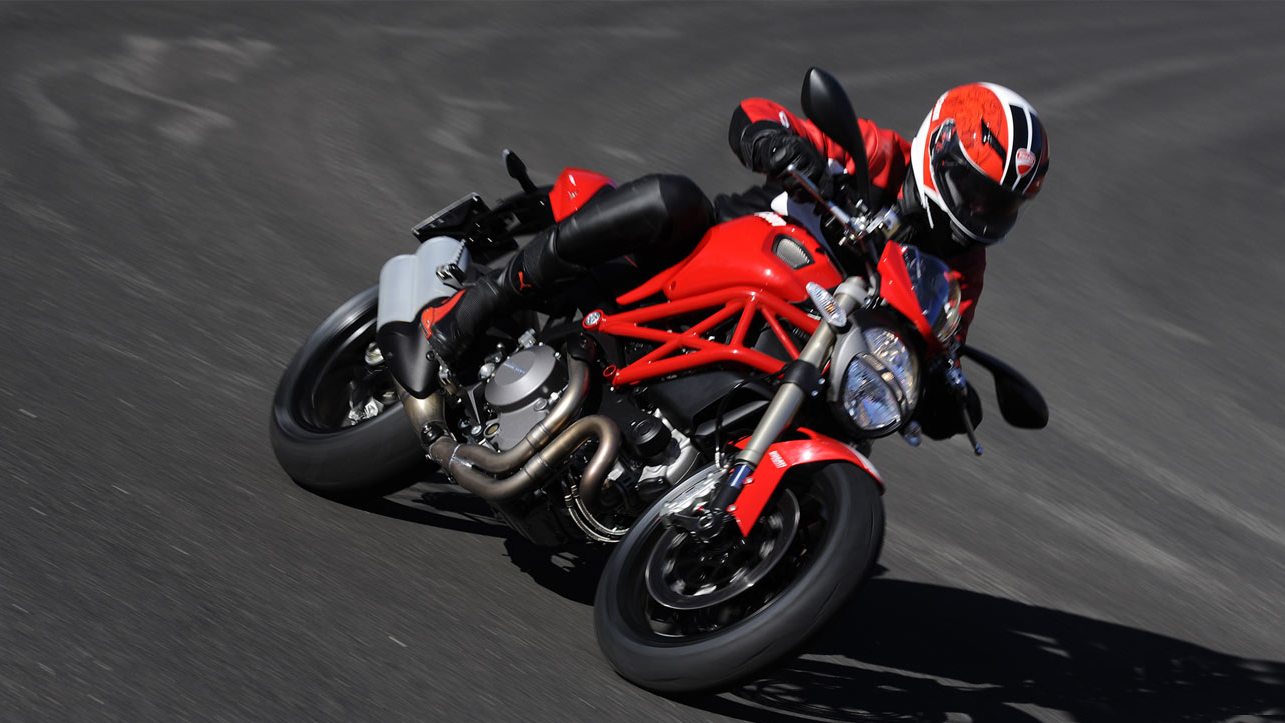 Ducati Monster 1100 EVO 