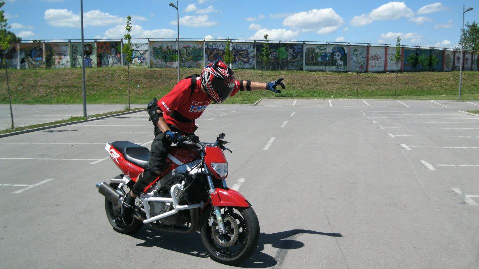 Srpski stunter - Milan Tošić