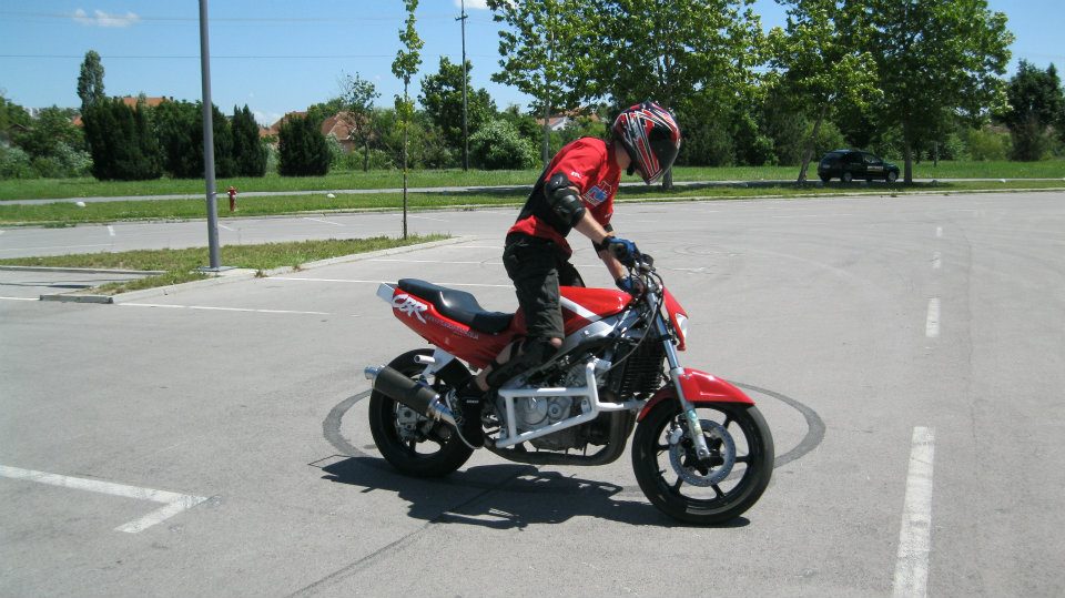 Srpski stunter - Milan Tošić