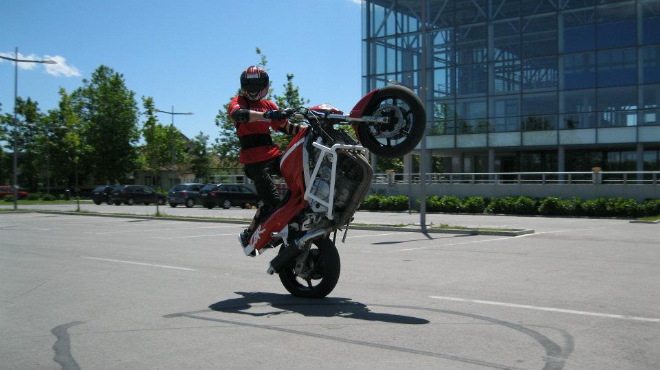 Srpski stunter - Milan Tošić