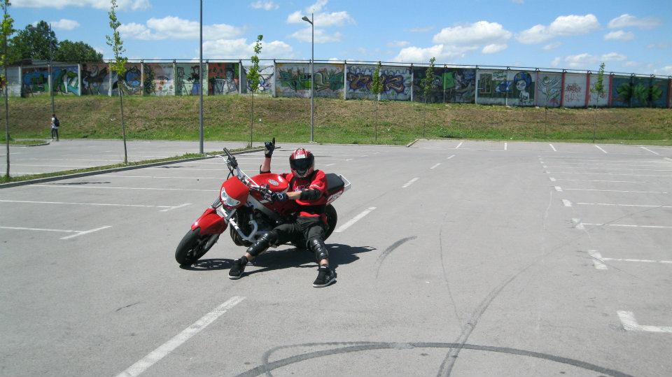 Srpski stunter - Milan Tošić