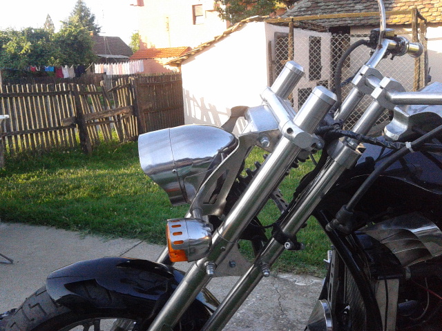 Srpski motocikl ručne izrade