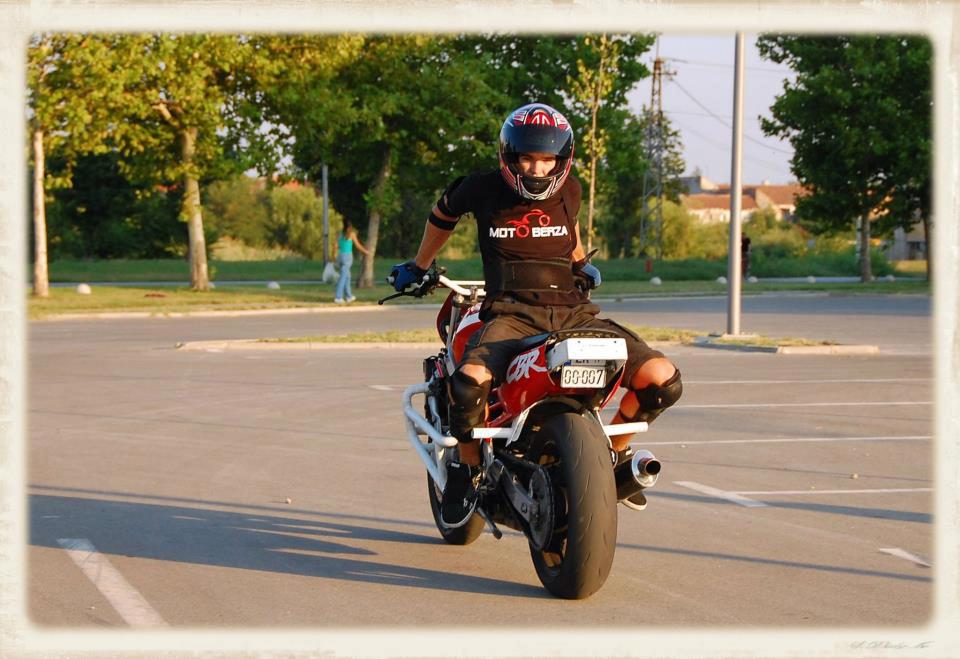 Srpski stunter - Milan Tošić