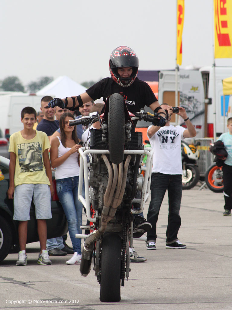 Stunt Batajnica