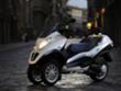 Piaggio MP3 Hybrid