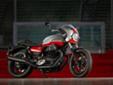 Moto Guzzi predstavio sportski V7 Stone Corsa