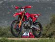 Honda povlači nove CRF modele zbog rizika od labavljenja upravljača