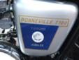 Triumph Boneville posveen britanskoj kraljici