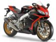 Predstavljeni Aprilia RSV4 R ABS i Factory ABS