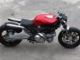 Najpoeljniji Ducati Monster 1100 ikada?