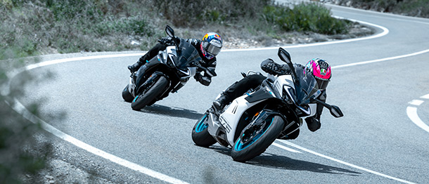 CFMOTO 675SR-R