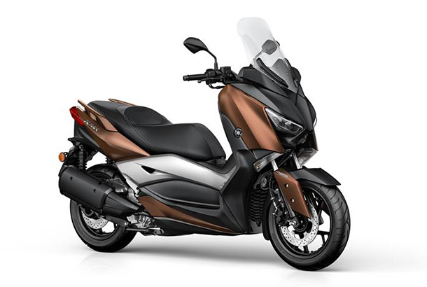 2017-Yamaha-X-MAX-300A