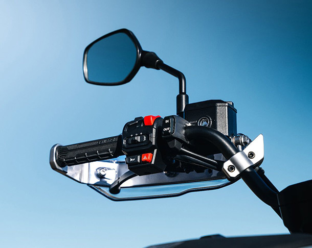 CFMOTO_CFORCE-C5_rucke