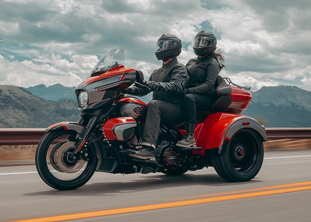 2026-cvo-street-glide-3-limited-trike