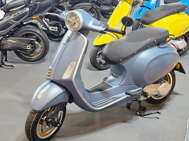 Vespa-Primavera-Officina-8
