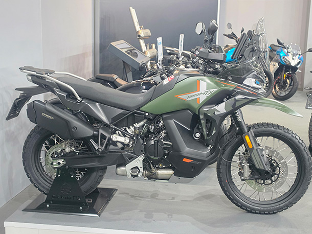cfmoto-1000-mt-x