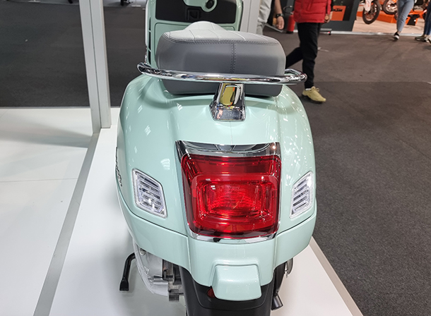 vespa gts 300 2023