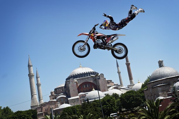 Red Bull X Fighter 2012