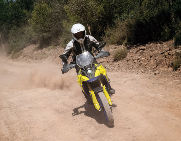 vstrom 800 d